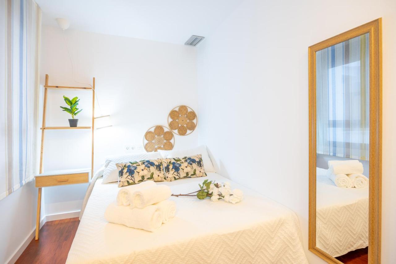 Expoholidays-Apartamentos Almería Centro - Parking Gratis Exterior foto